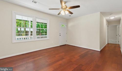 213 Hampton Dr, Spotsylvania VA 22551-8746 exterior