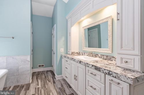7905 Waterford Dr, Spotsylvania VA  22551-2204 exterior