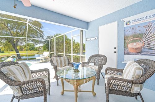 165 36 Ct, Vero Beach FL 32960-4085 exterior