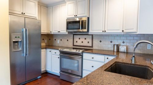 39 Bush Creek Ln, Poughquag NY  12570-5557 exterior