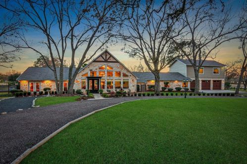 29311 Walker Ln, Richmond, TX 77406-9754