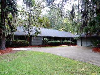 99 Winding Oak Dr, Bluffton SC  29909-4225 exterior