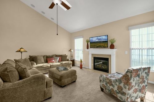 3175 Belstead Dr, Darbydale OH  43123-8224 exterior