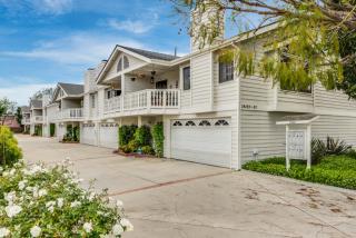 26105 Oak St, Lomita, CA 90717-3179