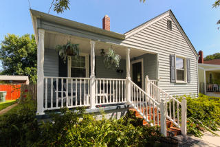 322 Evans St, Norfolk, VA 23503-5213