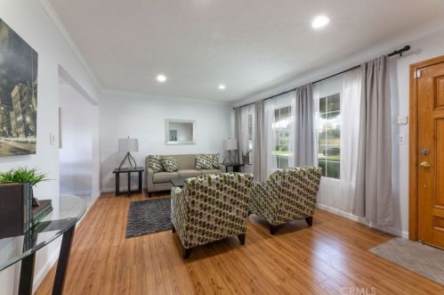 5634 Oliva Ave, Lakewood CA  90712-1612 exterior