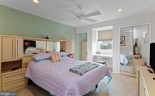 118 Ann Dr, Southampton PA 18954-1639 exterior