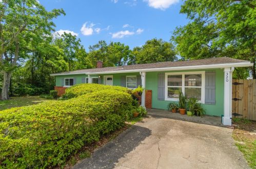 320 Linda Ln, Fort Walton Beach, FL 32548-4642