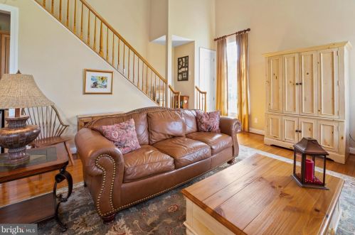 17 Nicole Ct, Auburn NJ 08085-3448 exterior