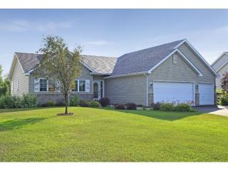 419 Durango Dr, Roberts, WI 54023-8536