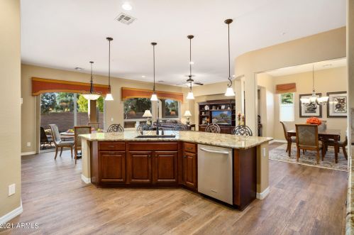 28694 127th Ln, Peoria, AZ 85383-5385