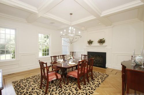 312 Ridgefield Rd, Wilton CT  06897-2329 exterior