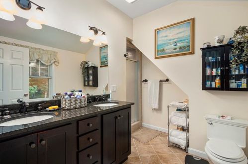 434 Quidnessett Rd, North Kingstown RI  02852-1500 exterior