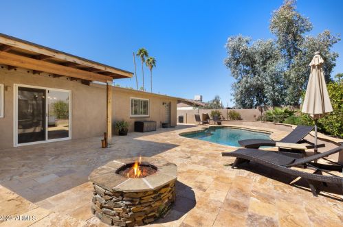 5230 Winchcomb Dr, Scottsdale AZ  85254-2936 exterior