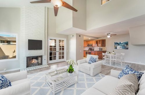17436 Fairlie Rd, San Diego, CA 92128-3928