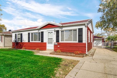 3431 165th St, Hammond, IN 46323-1224