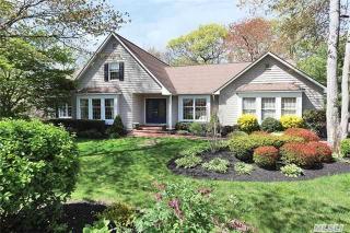 7 Birch Hollow Ct, Stonybrook, NY 11790-1847