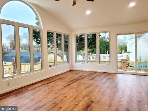 20 Kendall Blvd, Camden NJ  08107-1512 exterior