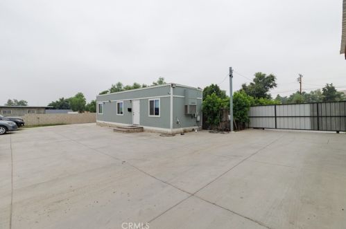 3604 Campbell St, Riverside, CA 92509-1031