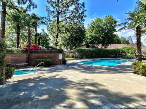 305 Spencer Ave, Upland CA  91786-7022 exterior
