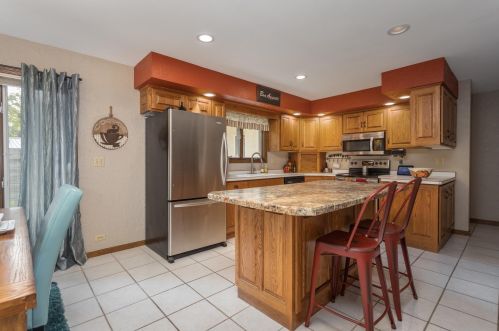 1213 Lark St, Alex MN 56308-2312 exterior