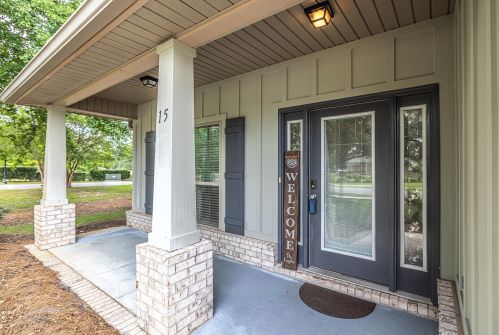 15 Dickens Dr, Freeport FL  32439-2295 exterior