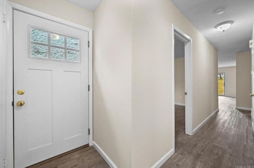 55 Country Club Dr, Florida NY  10921-1523 exterior