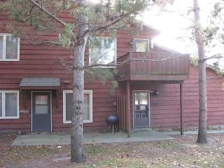 3469 Kingswood Pl, Waterloo IA  50701-4533 exterior