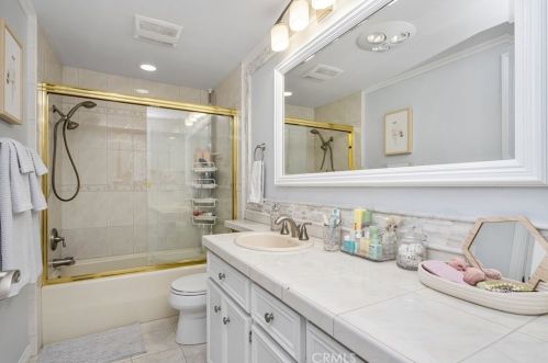 11389 Orange Park Blvd, Orange CA  92869-2118 exterior