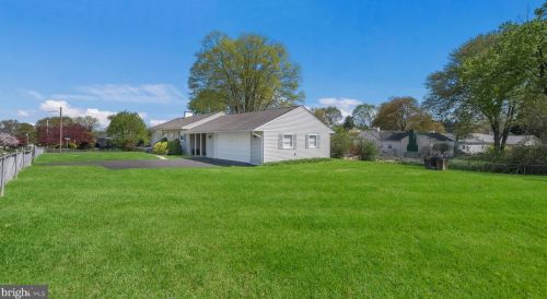 430 Temple Rd, Southampton, PA 18966-3416