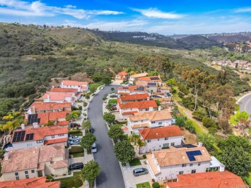 11478 Tree Hollow Ln, San Diego, CA 92128-5287