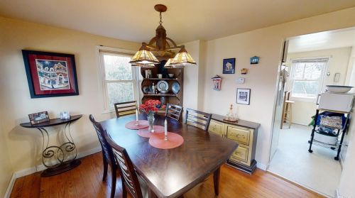 3 Rosewell Ave, Shoreham, NY 11786-1346