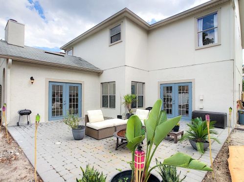 143 Knights Hollow Dr, Apopka, FL 32712-2338