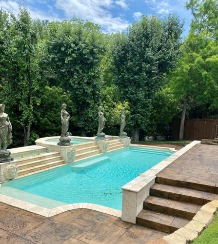 3917 Harvest Knoll Dr, Richardson TX  75082-3783 exterior