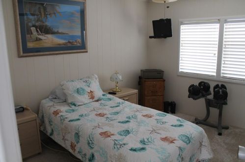 410 Tennis Ln, Lake Mary FL  32746-2526 exterior