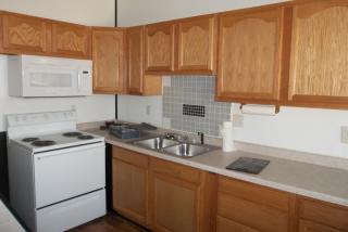 102 Main St, National, IA