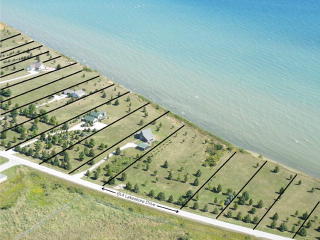610 Lakeshore Dr, Kewaunee, WI 54216-9496