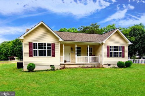 404 Greenbank Rd, Fredericksburg, VA 22406-5404