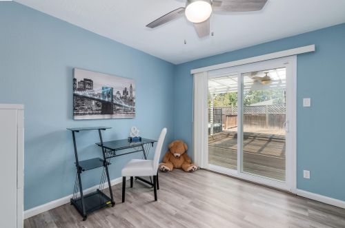 390 Rincon Ave, Livermore CA  94551-6521 exterior