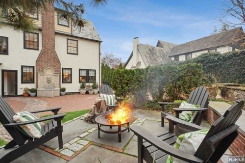 16 The Fairway, Montclair NJ  07043-2534 exterior