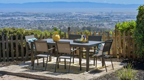 569 Crestmont Dr, Oakland CA 94619-2300 exterior