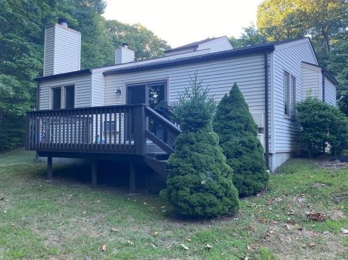 128 Lyman Rd, Waterbury, CT 06716-2308