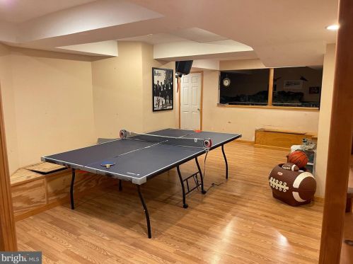 32 Windward Ct, Collegeville PA  19426-2869 exterior