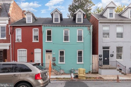 453 Queen St, Lancaster, PA 17603-5617