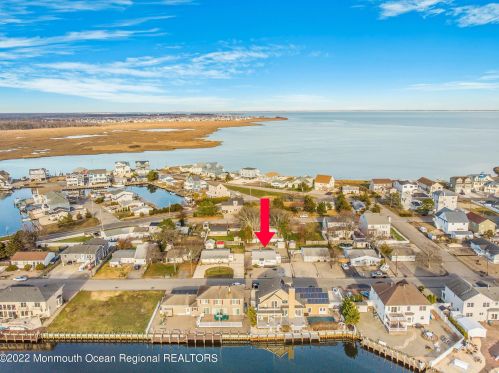 1412 Tamiami Rd, Lacey NJ  08731-5038 exterior