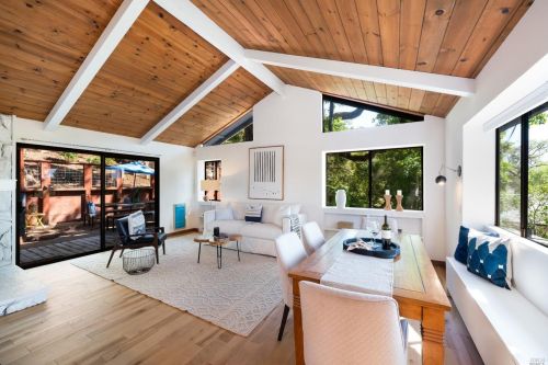 2410 Rancho Cabeza Dr, Santa Rosa CA  95404-2326 exterior