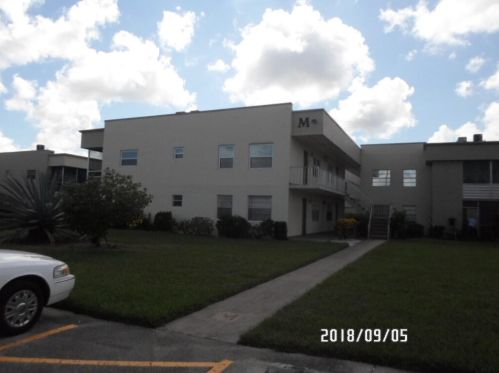 601 Normandy M, Delray Beach FL  33484-4839 exterior