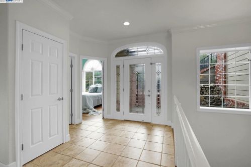 520 Bourne Ln, Danville, CA 94506-1298
