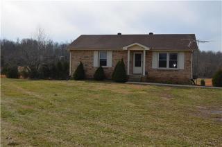 3091 Palmyra Rd, Palmyra, TN 37142-2042