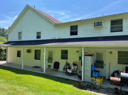 203 Parks Rd, Mc Donald, PA 15057-2710